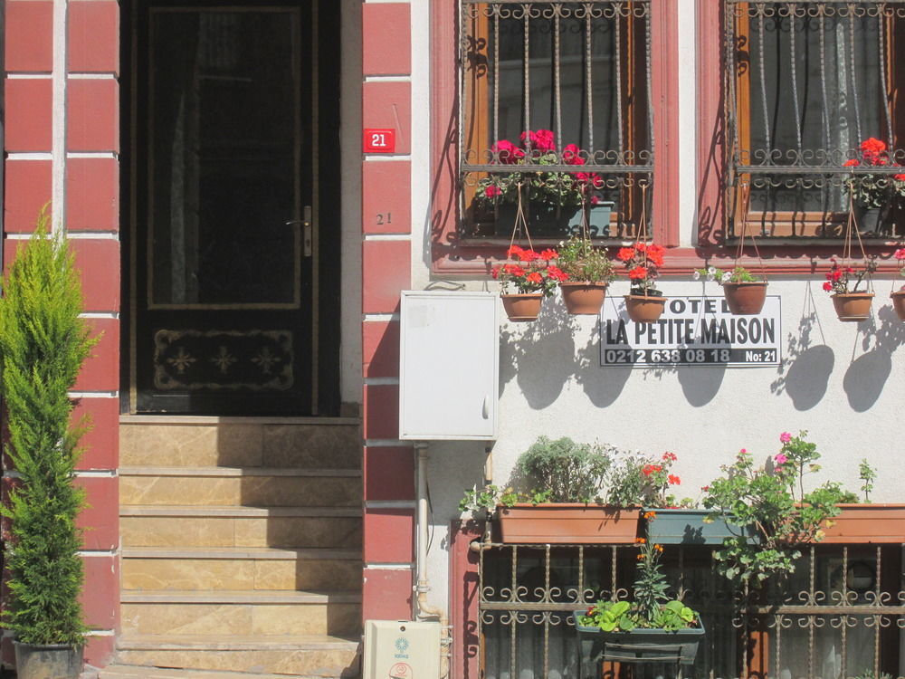 La Petite Maison Hotel Istanboel Buitenkant foto
