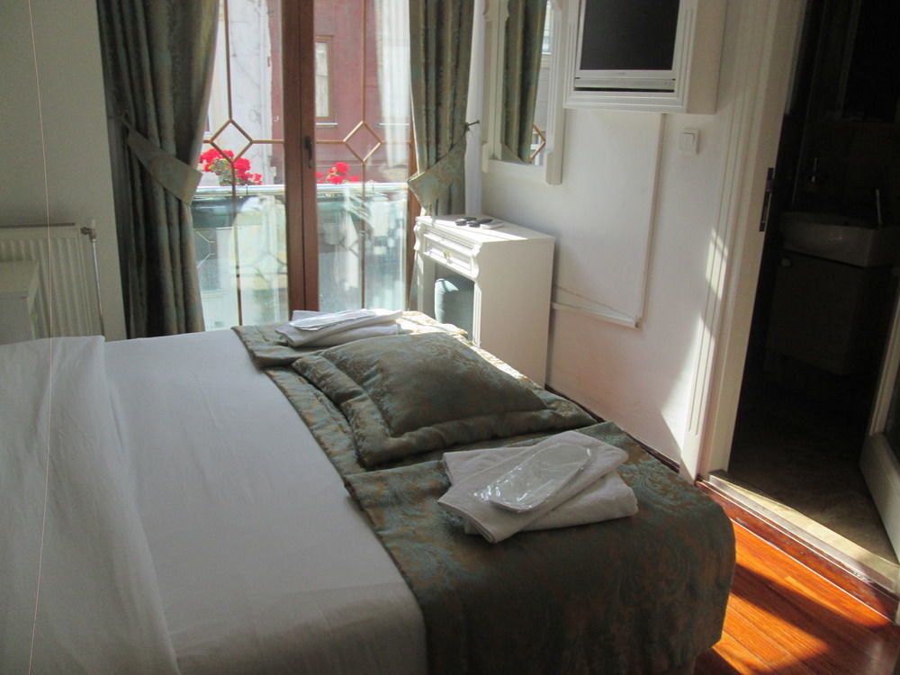 La Petite Maison Hotel Istanboel Buitenkant foto